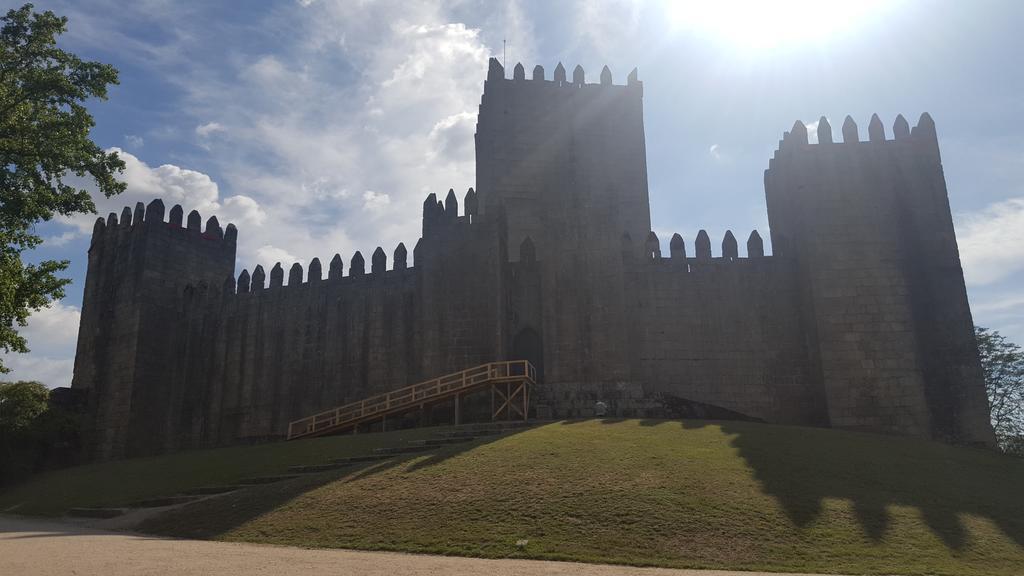 Posh Residences Guimaraes Exterior photo